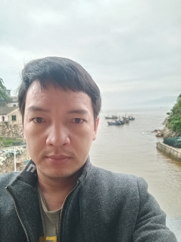 啊亮的第一张照片--福鼎认干亲服务网